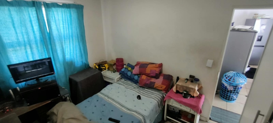2 Bedroom Property for Sale in Cravenby Western Cape